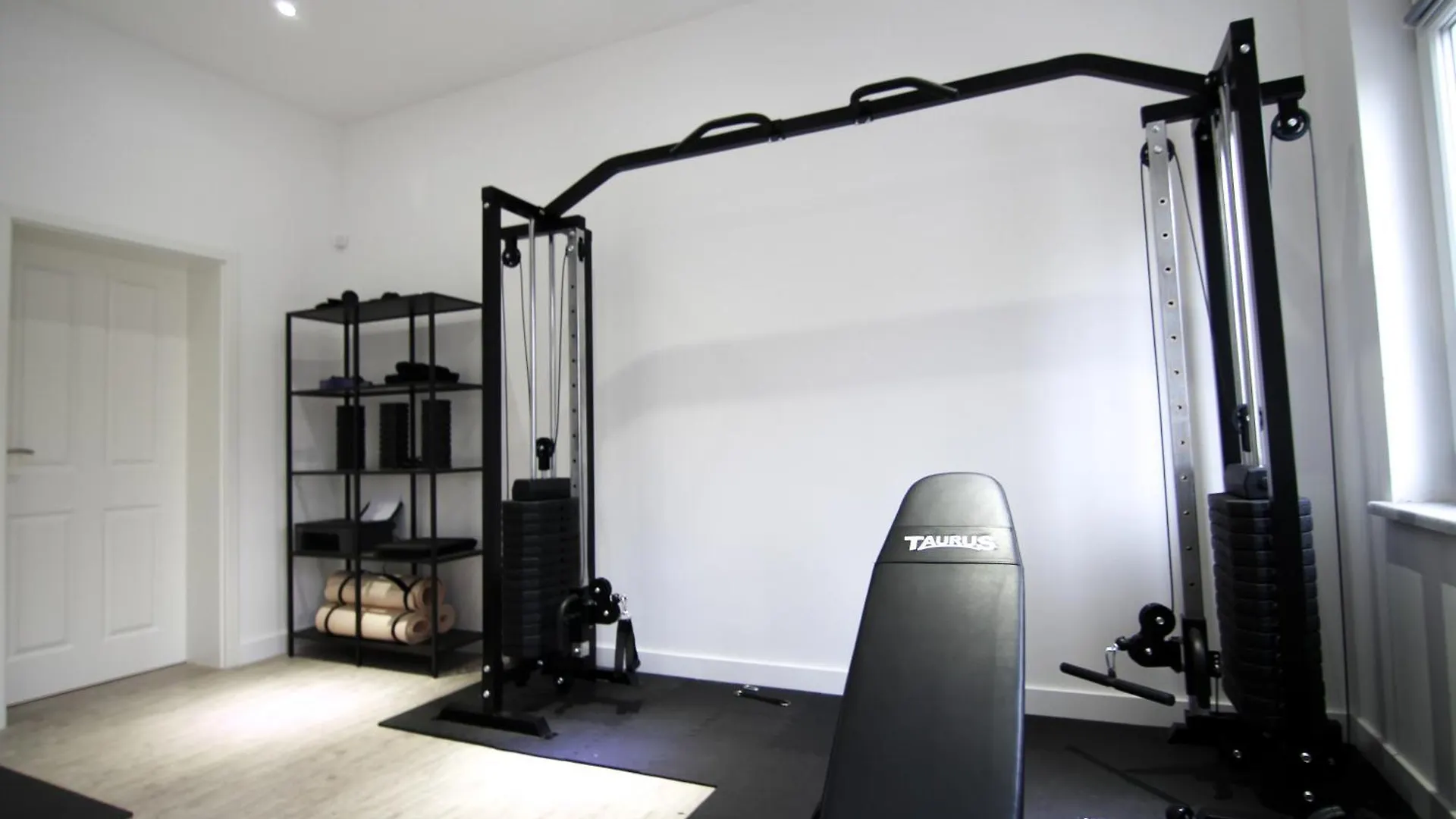 Haus Mit Pool, Garten Und Gym In 柏林